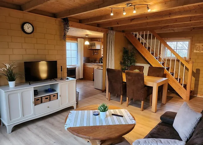 Little Farm House, 25164