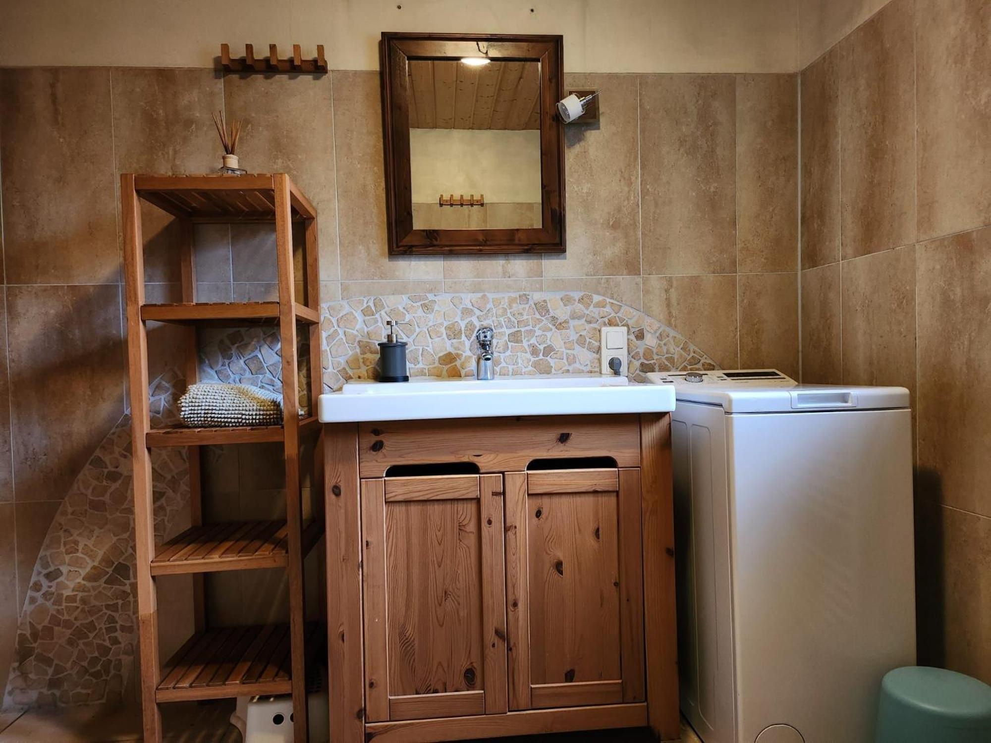 Little Farm House, 25164 Holiday home